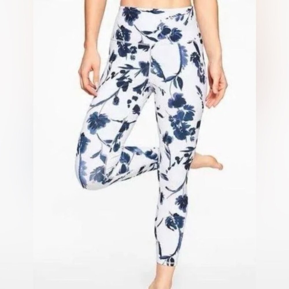 Athleta Elation Blue Water Flower Leggings Size Small